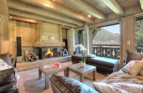 Les Houches Ski Chalet | Private stunning chalet with incredible views, sunken jacuzzi & spa