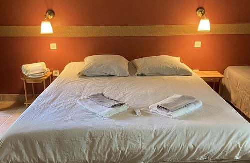 Ponteves Bed & Breakfast | Private suite in the heart of Provence