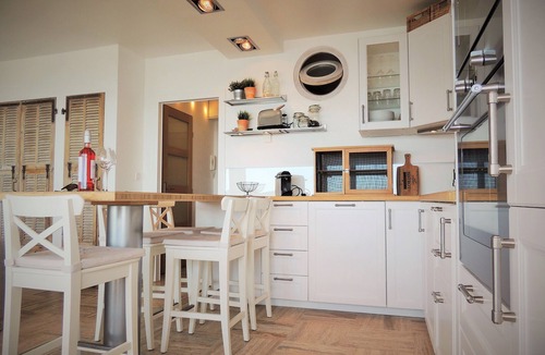 Agay Apartment | Privileged location for this beautiful seafront apartment