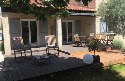 Auriol Villa | PROVENCAL VILLA WITH POOL 15 MIN OF BEACHES, AIX EN PCE AND MARSEILLE