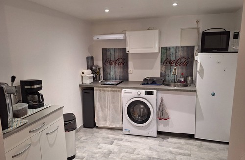 Fuveau Apartment | Provencal village between Aix en Provence and Cassis