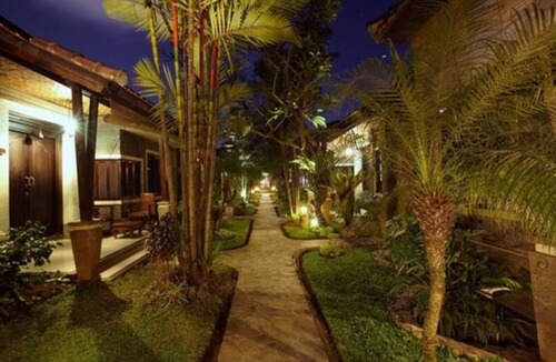 Petitenget Villa | Putu Bali Villa and Spa
