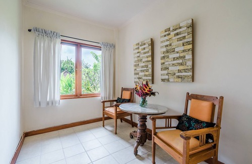 Ubud City-Centre Apartment | Quaint and Cozy 1 Bedroom Garden Apartment Ubud