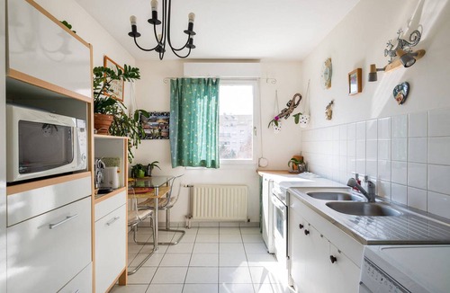 3rd Arrondissement Apartment | Quiet 2 BR apt in Sans-Souci, garage & terrace