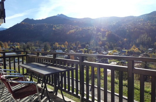 Saint-Gervais-les-Bains Apartment | Quiet 3-room apartment, sleeps 6, pets allowed in Saint-Gervais