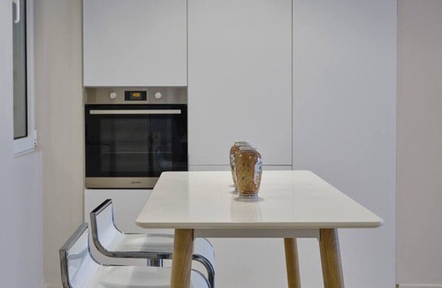 Kolonaki Apartment | Quiet, central 2bd Apt, Kolonaki
