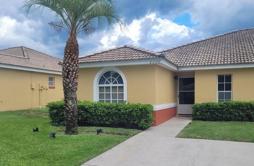 Haines City Villa | Quiet & Peaceful Villa