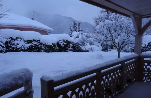 Thones Apartment | Quiet, recent* apartment with garden, close to ski resorts.