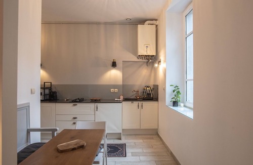 Republique - Tolstoi Apartment | Quiet studio with garden near Part-Dieu