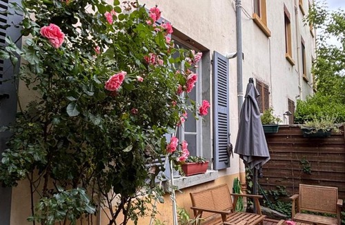 Republique - Tolstoi Apartment | Quiet studio with garden near Part-Dieu