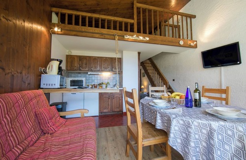 Chamonix-Mont-Blanc Apartment | Résidence Devouassoux I ski in/ski out, Argentière (Chamonix), France