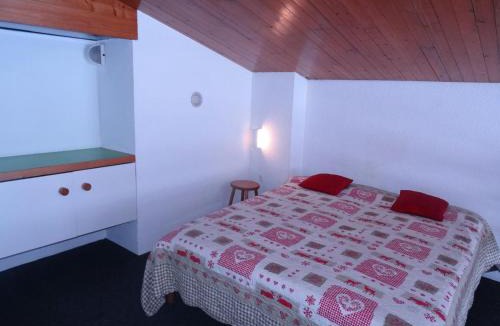 Arc-1800 Apartment | Résidence Tournavelles - Appartement 4 pièces 8 personnes avec vue sur les pistes, skis aux pieds et proche des commerces dans le village des Villards à MAE-2008