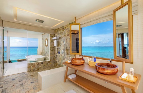 Rihiveli Resort | RAH GILI MALDIVES