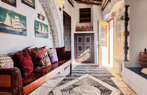 idhra House | Rallou House Hydra