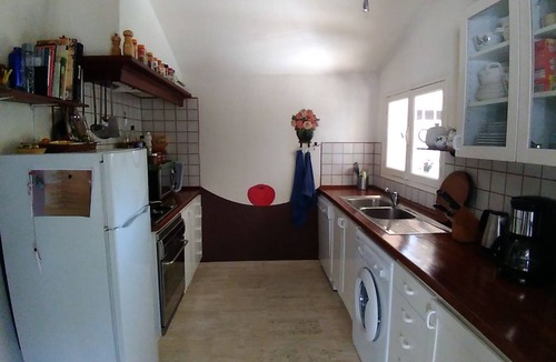 Salernes House | Recharge your batteries at "Les Oliviers" gîte, 3*, air-conditionned, with pool