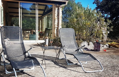 Salernes House | Recharge your batteries at "Les Oliviers" gîte, 3*, air-conditionned, with pool