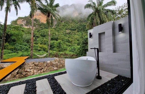 Nong Thale Villa | Red Cheek Mountain Villa