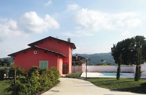 Paternopoli Villa | Relais Gregorio - Villa with private pool and garden in Irpinia