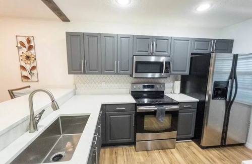 North Sarasota House | Relaxing, Spacious Home Central to everything Sarasota!