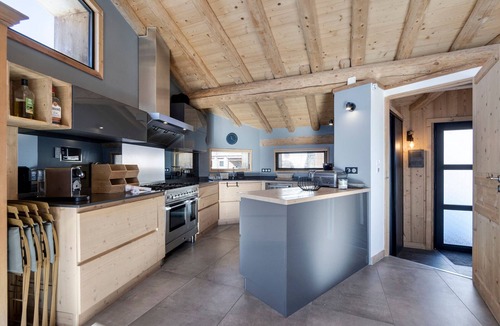 Les Eucherts Ski Chalet | Renovated chalet with wellness area in La Rosière