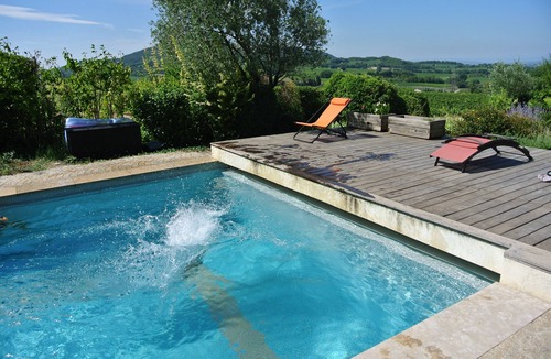Villedieu House | Renovated 19th century chapel, Ideal for 2/3 persons