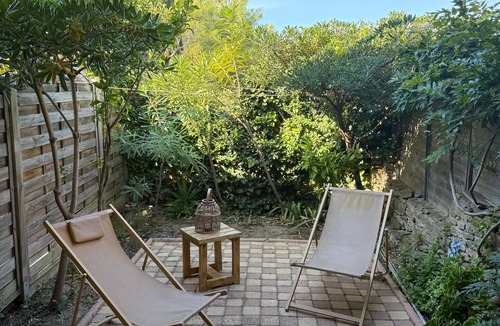 Saint-Cyr-sur-Mer Apartment | Renovated 4 Pers Studio with Garden and Private Parking