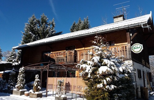 Les Carroz-d'Araches Apartment | Renovated 5-person apartment at La Ferme du Lays in Les Carroz
