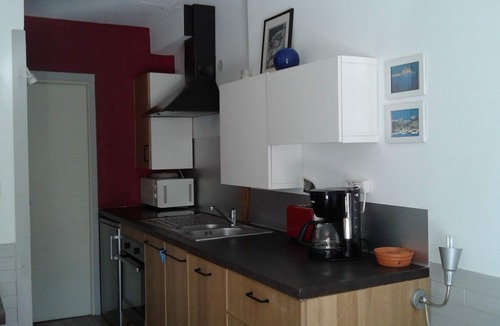 Giens Apartment | Renovated ground-floor apartment