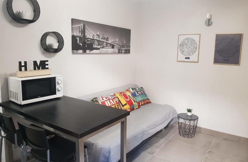 Avignon City Centre Apartment | Renovated Studio In The Heart Of Avignon