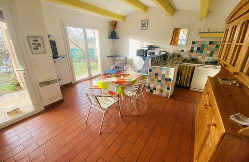 Lorgues Villa | RENTAL, PETS ACCEPTED, SWIMMING POOL, PARKING, PRIVATE GARDEN, WIFI