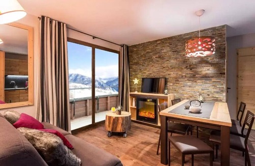Les Boisses Apartment | Residence Club MMV L'Altaviva* - 4 rooms 8 people