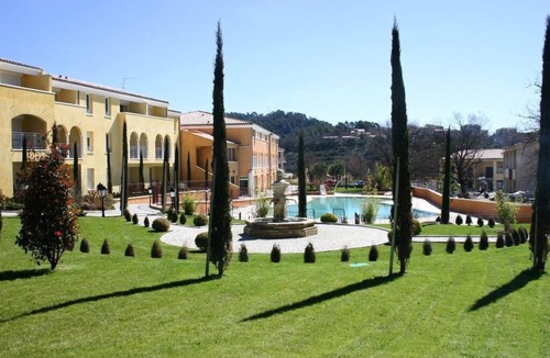 Greoux-les-Bains Apartment | Residence Odalys La Licorne de Haute Provence *** - 3 Rooms 6 People