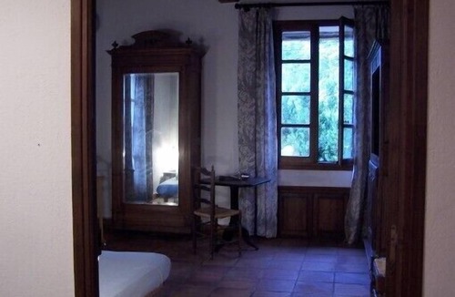 Pont-Saint-Esprit House | Residence with character