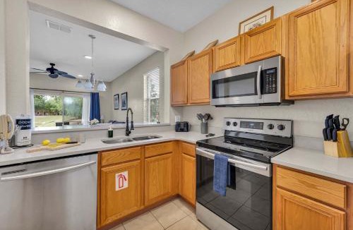 Regal Palms House | Resort and Lazy River Arcade 15MI to Disney
