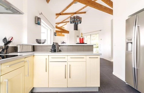 La Motte Villa | REVERIE & TRANQUILITY/Heated pool+JACCUZI+Air-conditioned room/BEACH 20 Min