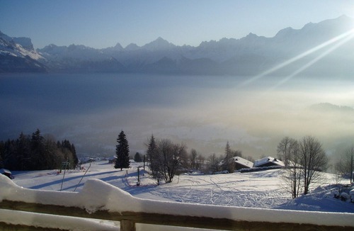 Cordon Ski Chalet | Rez de jardin "les Fiz", facing the Mt Blanc range, sleeps 1 to 5.