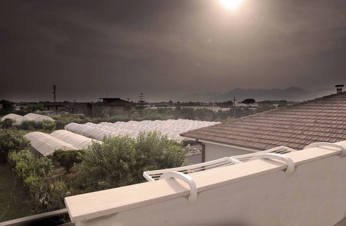 Pontecagnano Faiano House | Rilassante E Indipendente- La Rondinella -detacha