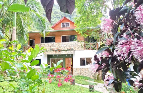 Los Cacaos Ski Chalet | Riverfront Home Perfect for Groups in the Middle of the Mountains