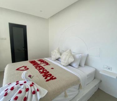 Songan Hotel | Rumah pinggan private pool