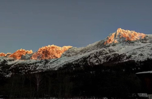 Les Bossons Ski Chalet | Rustic Chalet IN Chamonix With THE Views OF Mont Blanc