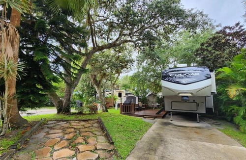 River Ranch Apartment | RV Rental at River Ranch, 2Bed/2Ba! 251