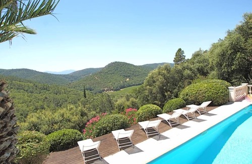 Les Arcs-sur-Argens House | Saint-Tropez region, charming provencal villa with superb full south open view and large front pool/terrace/pergola and complete comfort (renovated 2012/13)