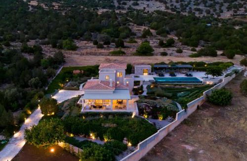 Kilada Villa | Salanti Hillcrest