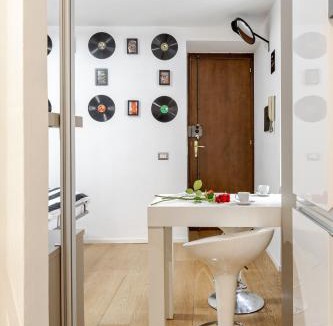 Rione Duomo Apartment | salernostays - Retro Vibes