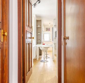 Rione Duomo Apartment | salernostays - Retro Vibes