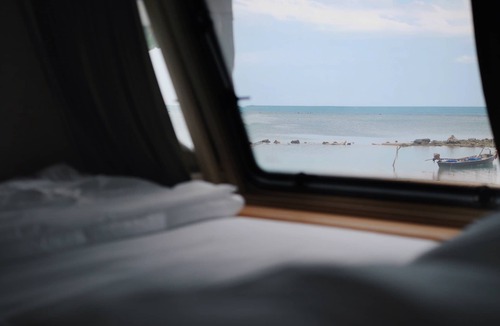 Na Mueang Hotel | Samui Caravans Beach Camp