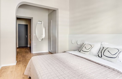 Neapoli-Sykies Apartment | Sanders New Town - Gorgeous 1-bdr Apt w Balcony