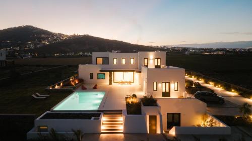 Kamari Apartment | Santorini Vinery Mansion
