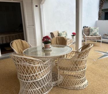 Las Cuevas Apartment | Schönes Apartment - ruhig - Aussenpool