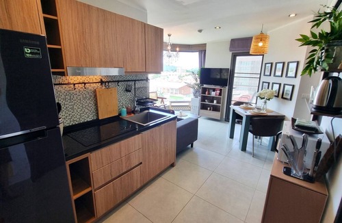 Chalong Condo | Sea View 35 sqm Condo, 6th Floor, WiFi 200 mbps, Pool, Next To Shopping Mall